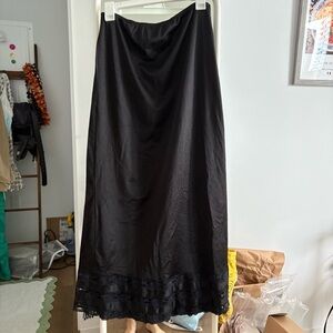 Vintage long skirt slip with lace hem by Movie Star